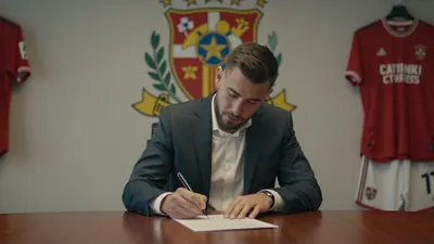 Joel Senior leaves Bristol Rovers for Tranmere in two‑year deal