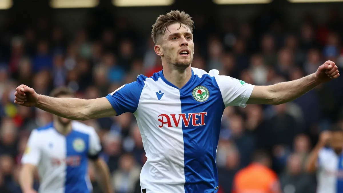Bristol Rovers beat Colchester United 2-0 in their first midweek match of the season, strengthening their lead at the top...